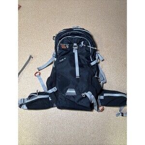 Mountain Hardwear Fluid 26 L Backpack Hiking Climbing Pack Bag